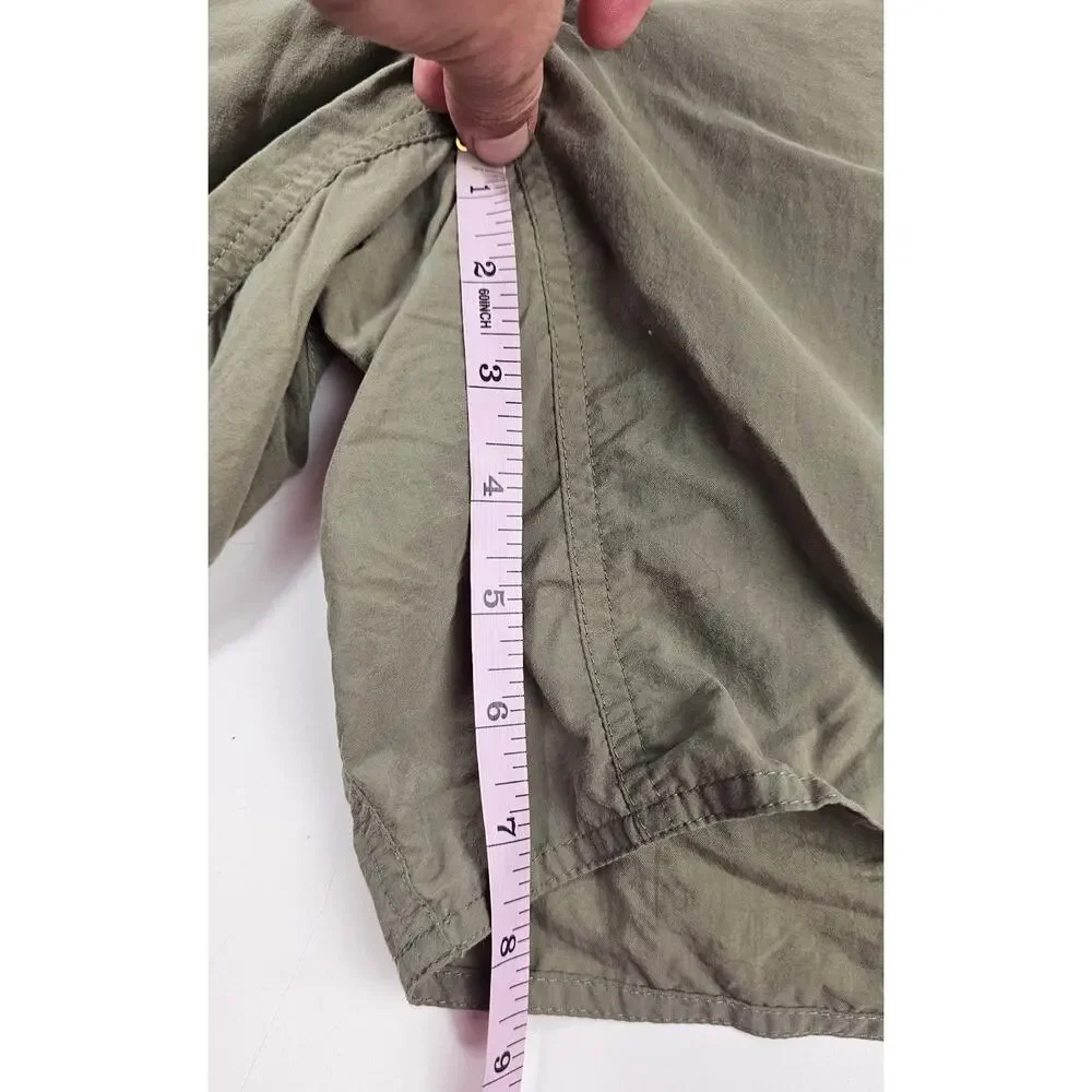 The north face khaki green sz XL (?) Pull on shorts 7.5